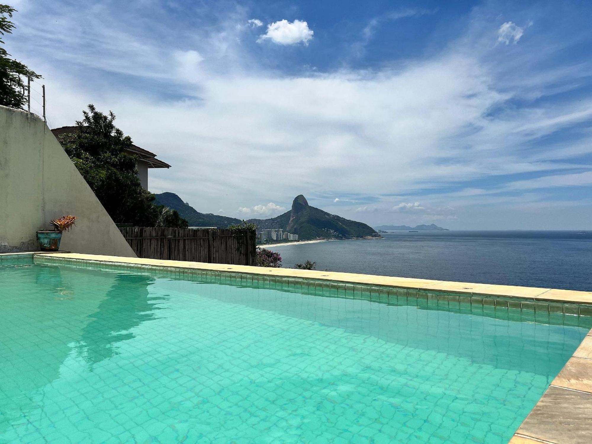 Casa vacanze Mega Casa 5 Suites, Vista Pro Mar, Piscina E Churrasqueira Joa Barra Rj *